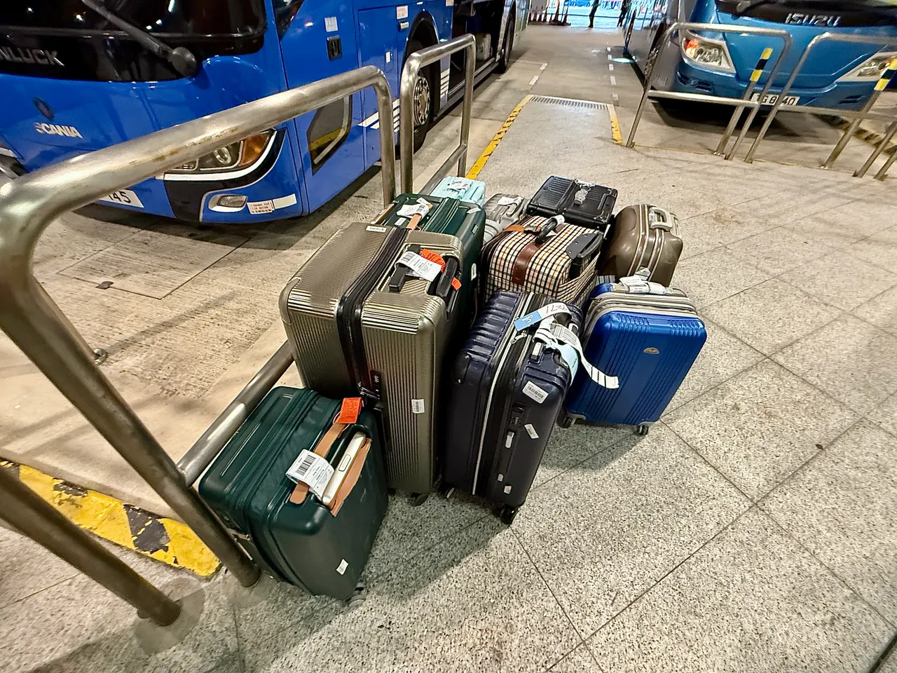 홍콩 카이탁 짐 보관 구역 캐리어 태그
